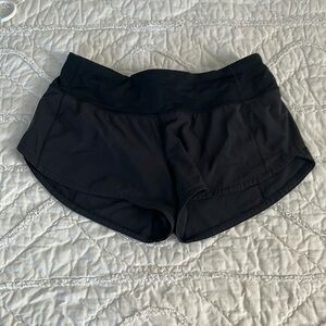 LuluLemon Speed up Shorts 2.5” inseam